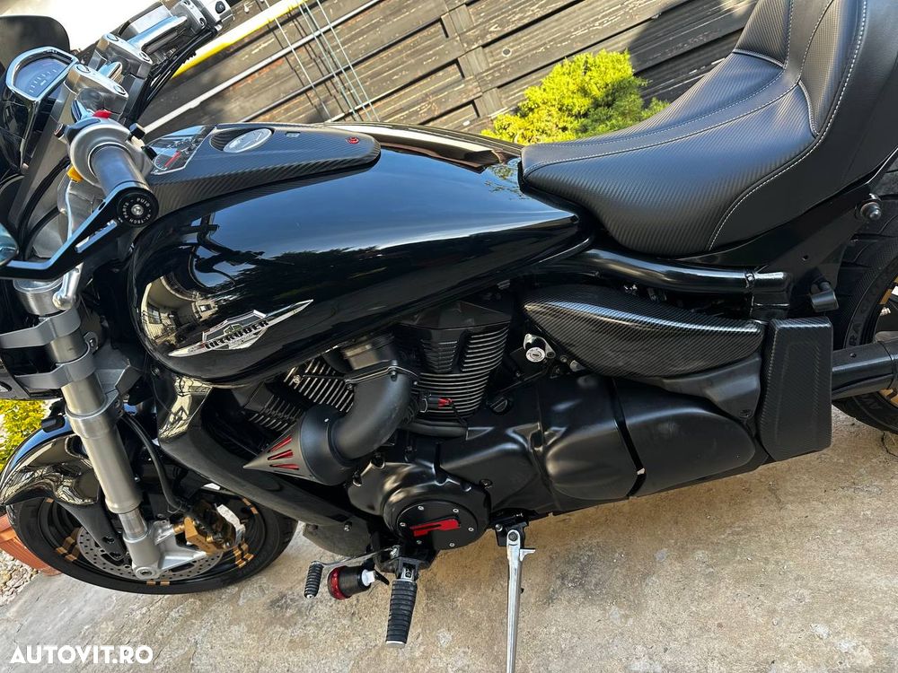 Suzuki Boulevard M109R - 10
