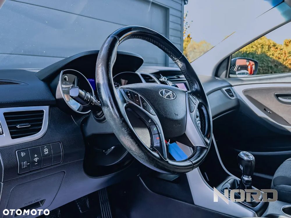 Hyundai i30 1.4 Comfort - 12