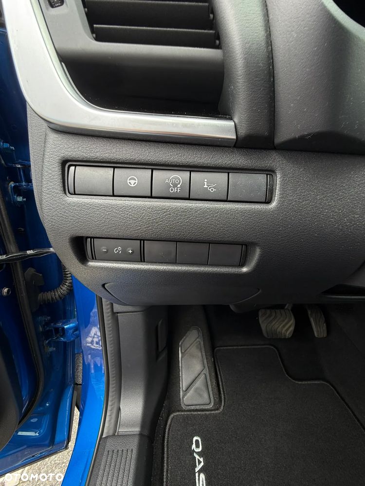 Nissan Qashqai 1.3 DIG-T MHEV Premiere Edition Xtronic - 23