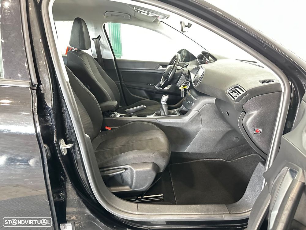 Peugeot 308 1.6 BlueHDi Access - 26