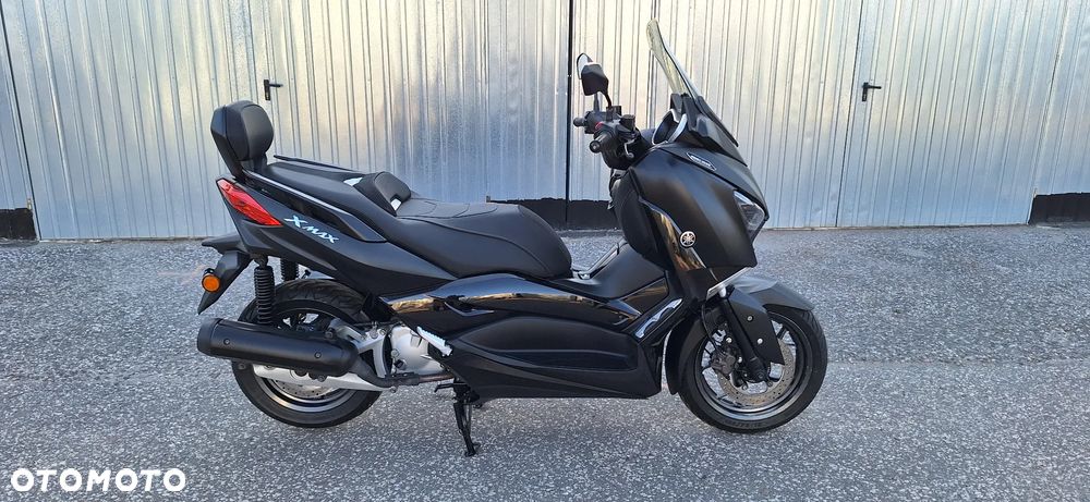 Yamaha X-max - 16