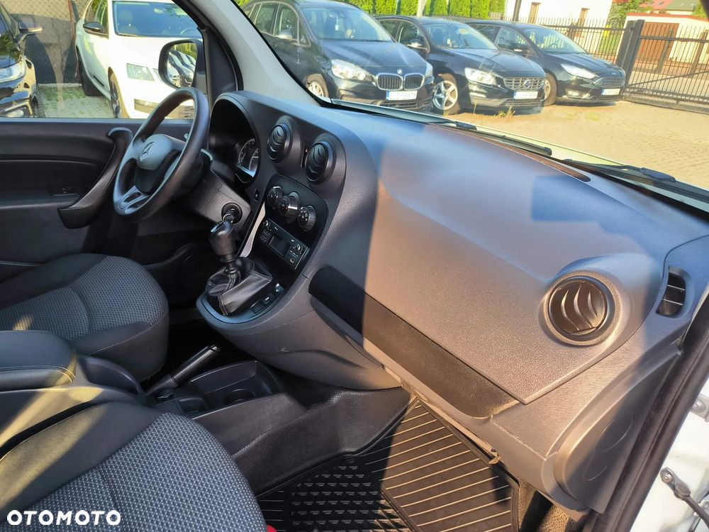 Mercedes-Benz Citan - 25