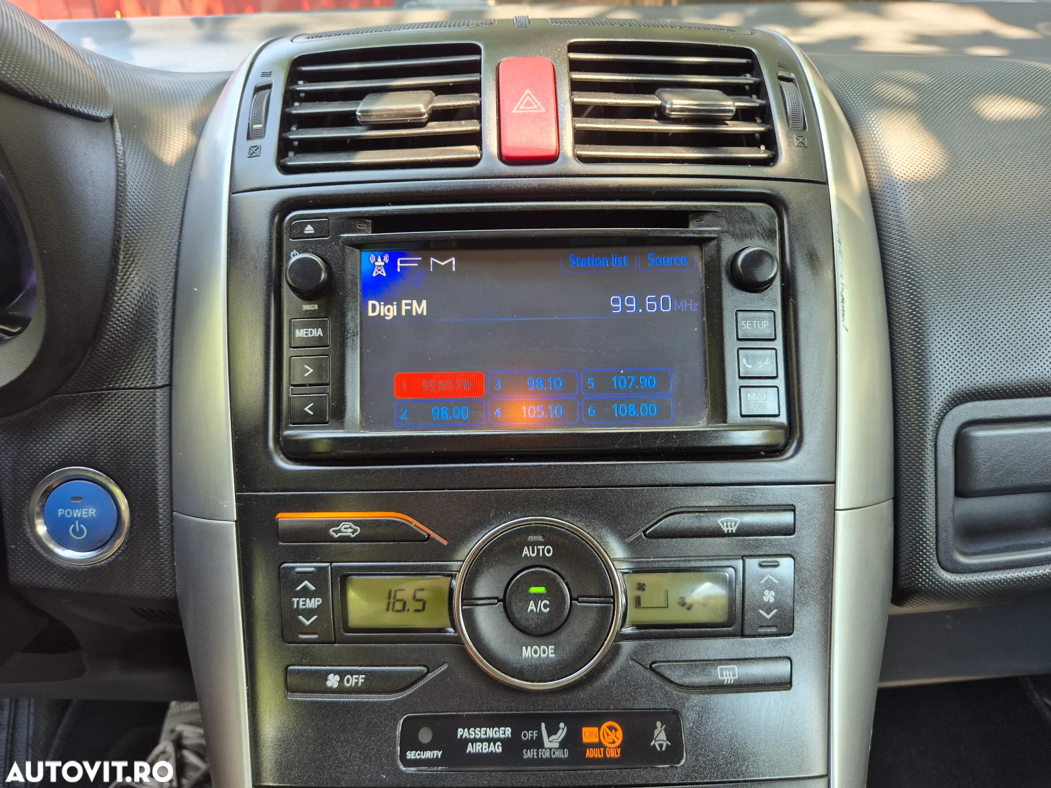 Toyota Auris - 27