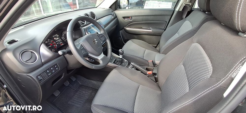 Suzuki Vitara - 8