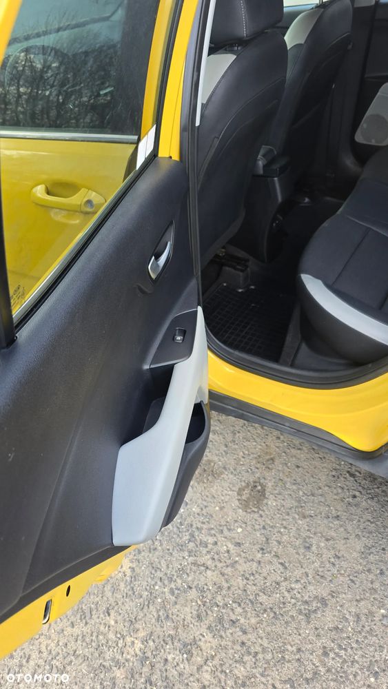 Kia Stonic 1.0 T-GDI L - 15