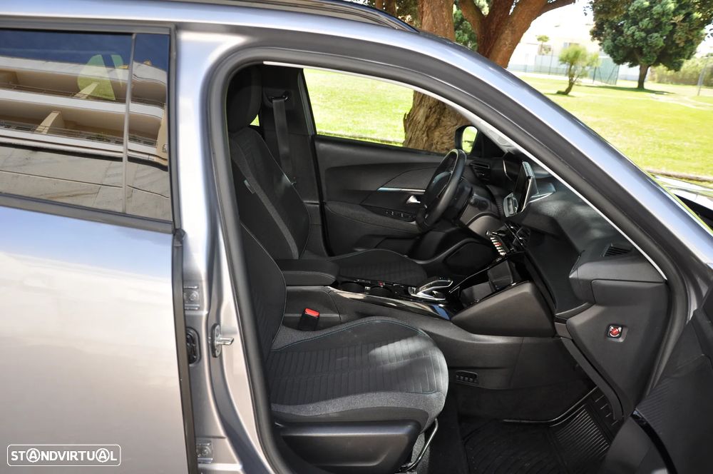 Peugeot e-2008 Style - 33