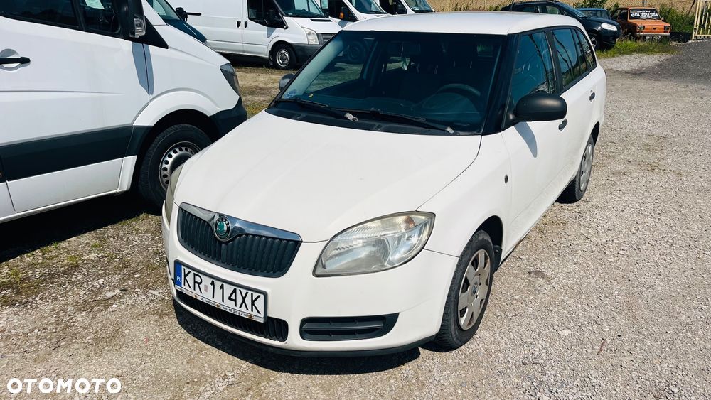 Toyota Yaris - 20
