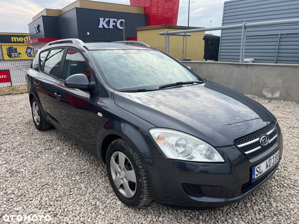 Kia Ceed 1.6 CRDi EX - 2