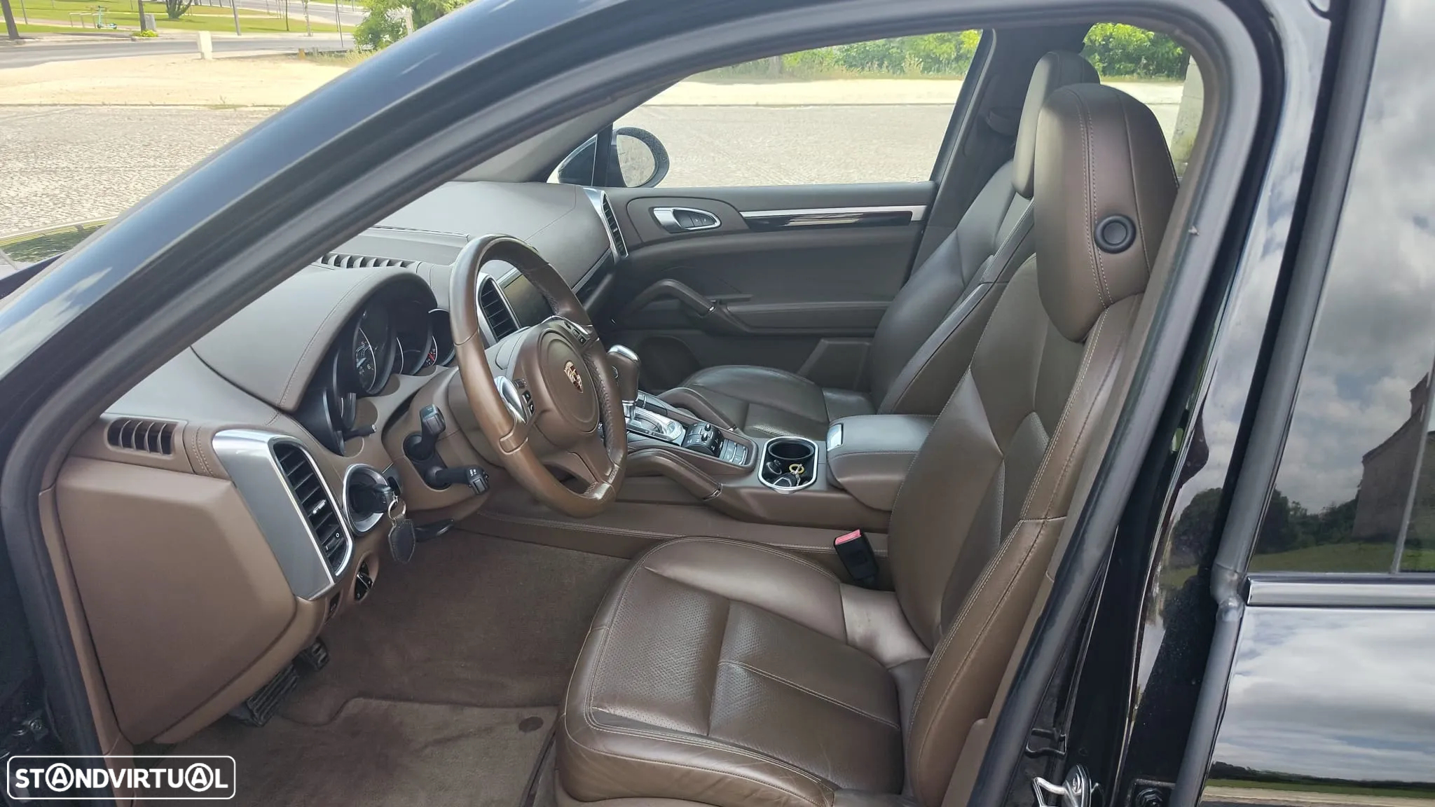 Porsche Cayenne II Platinum Edition - 13