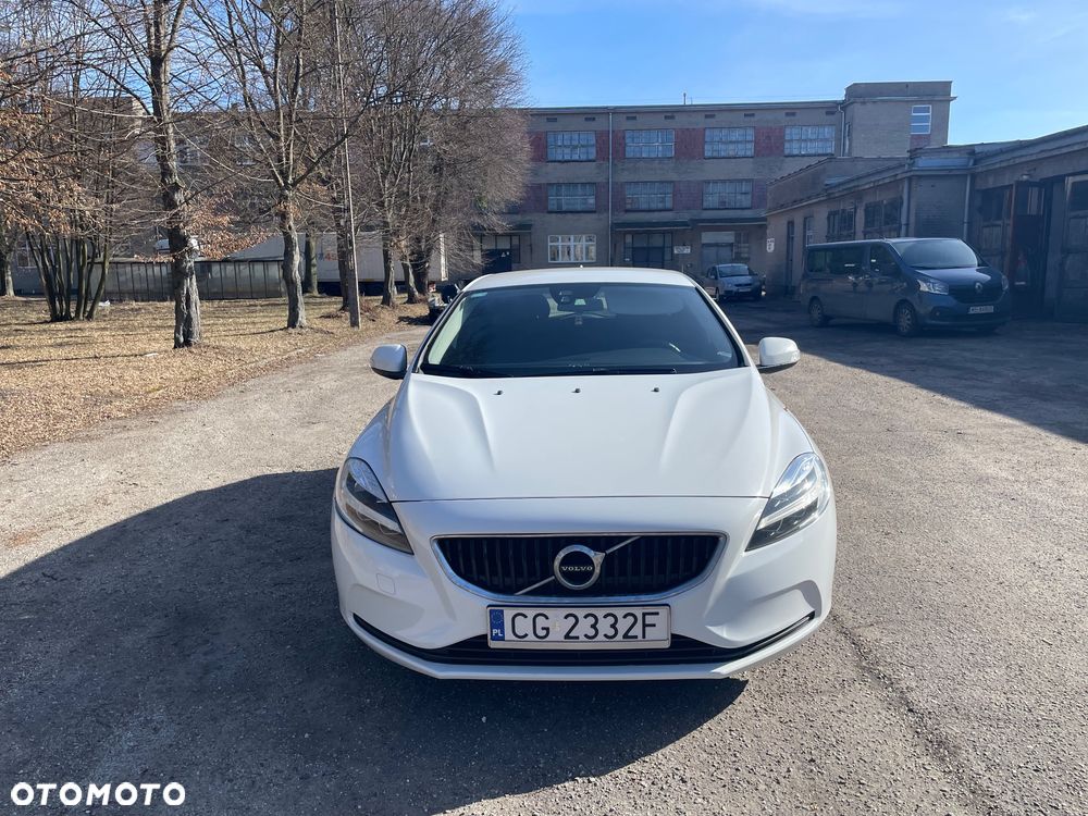 Volvo V40 D2 Drive-E Base - 2