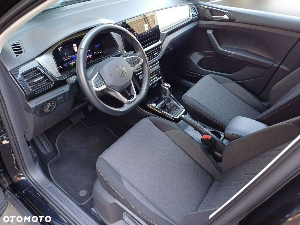 Volkswagen T-Cross - 10