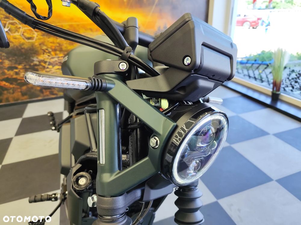 Zontes 125 C2 - 14