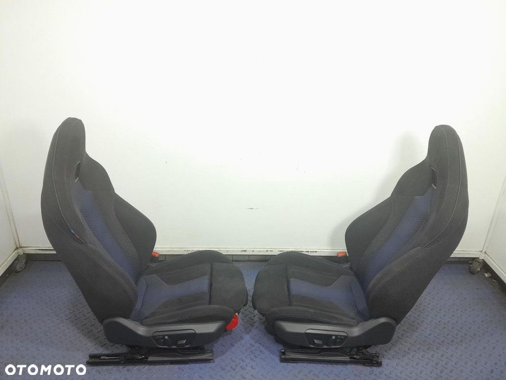 BMW 1 F40 M135i FOTELE KANAPA TAPICERKI BOCZKI M PAKIET KOMPLET EU - 10