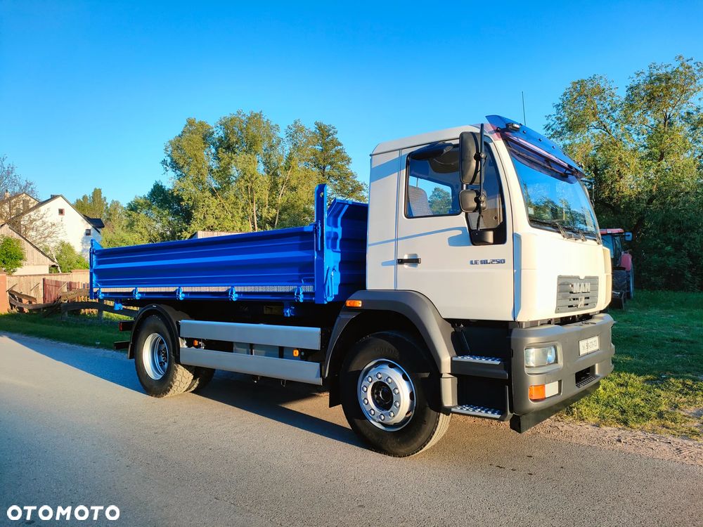 MAN Le 18.250/18.220 Tgm 18.240 /Tgl12.250/12.220 Axor/Atego/Mercedes/Volvo - 5