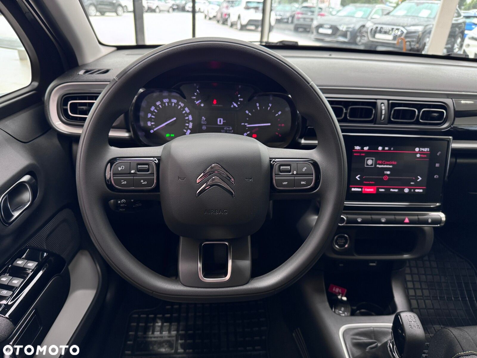 Citroën C3 1.2 PureTech Shine - 15