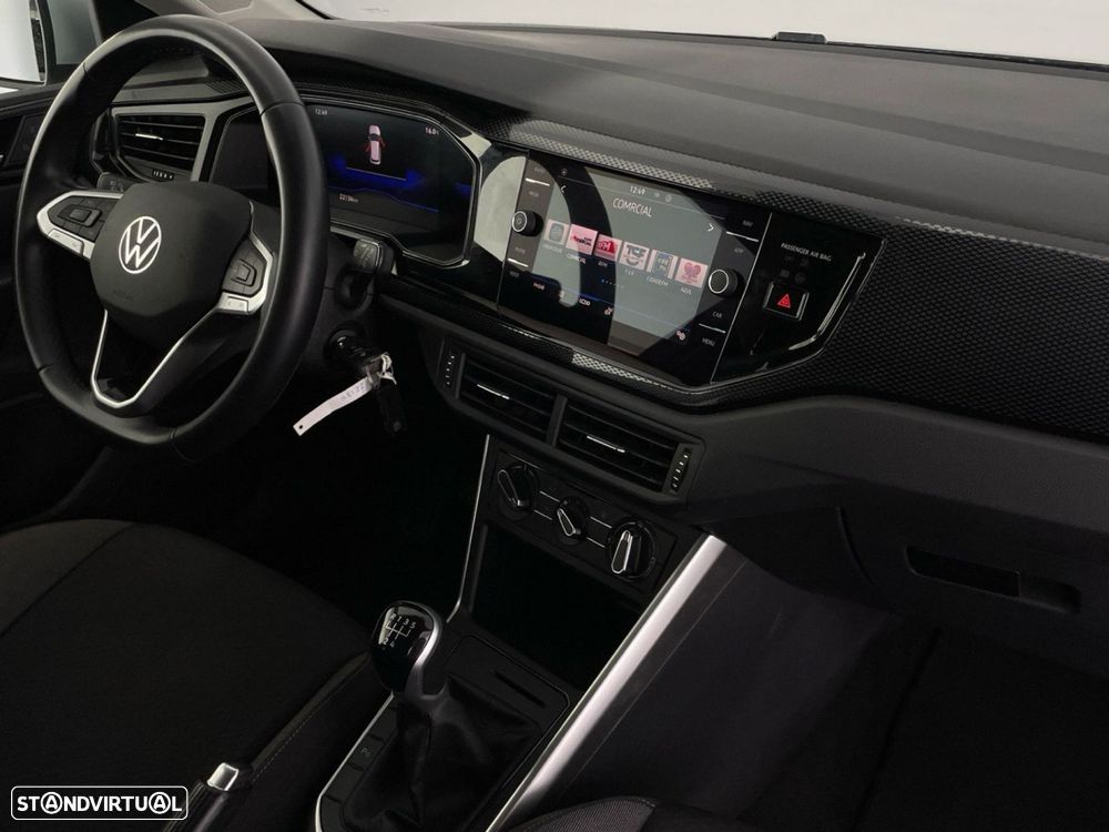 VW Polo 1.0 TSI Urban - 16