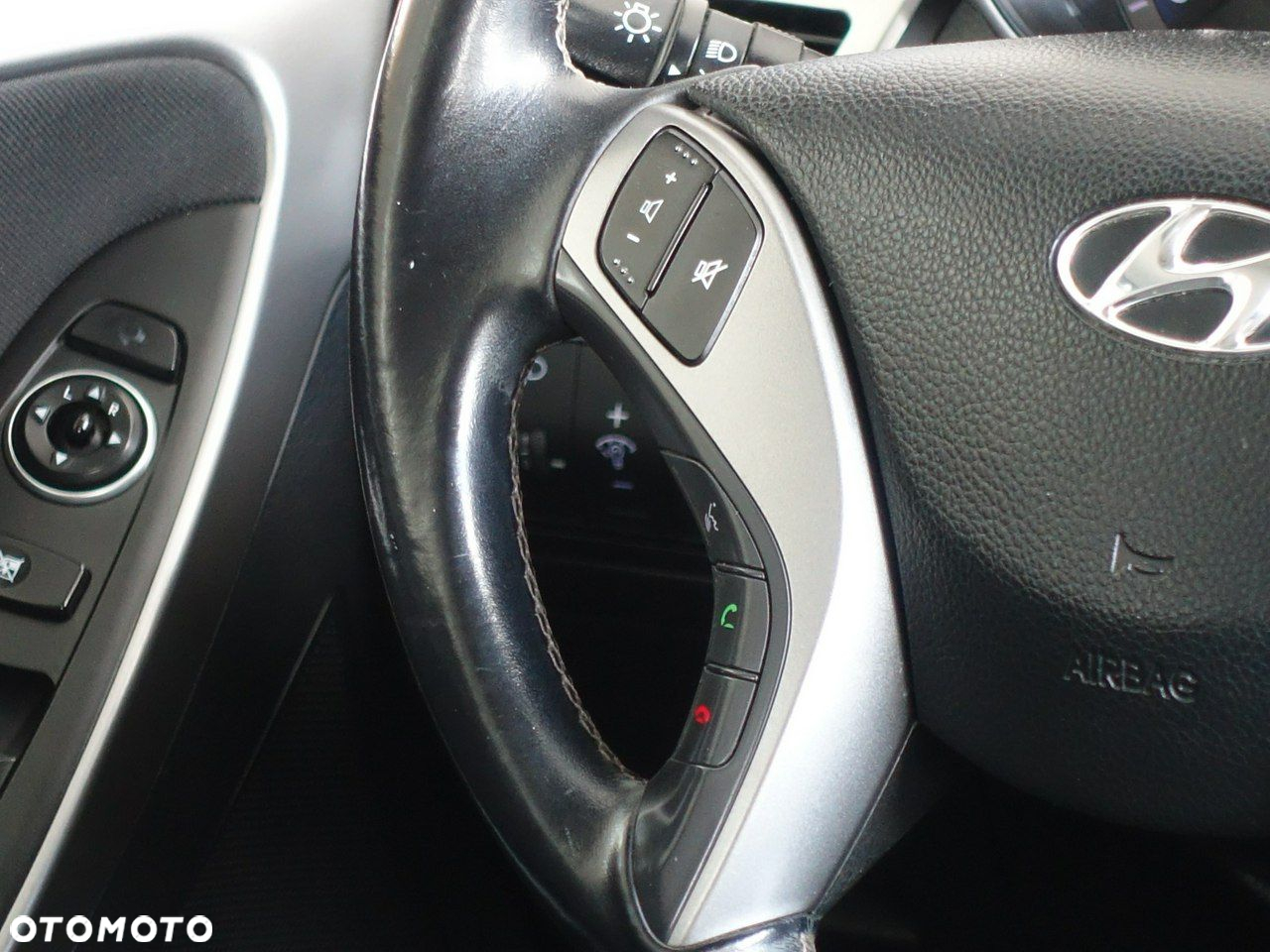 Hyundai i30 blue 1.6 CRDi Trend - 19