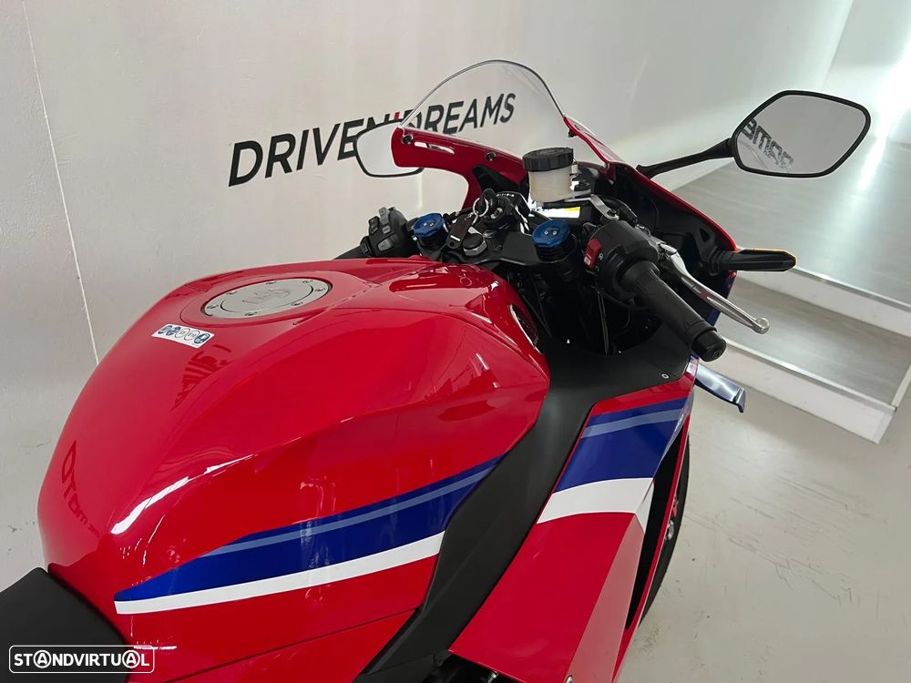 Honda CBR 600RR - 12