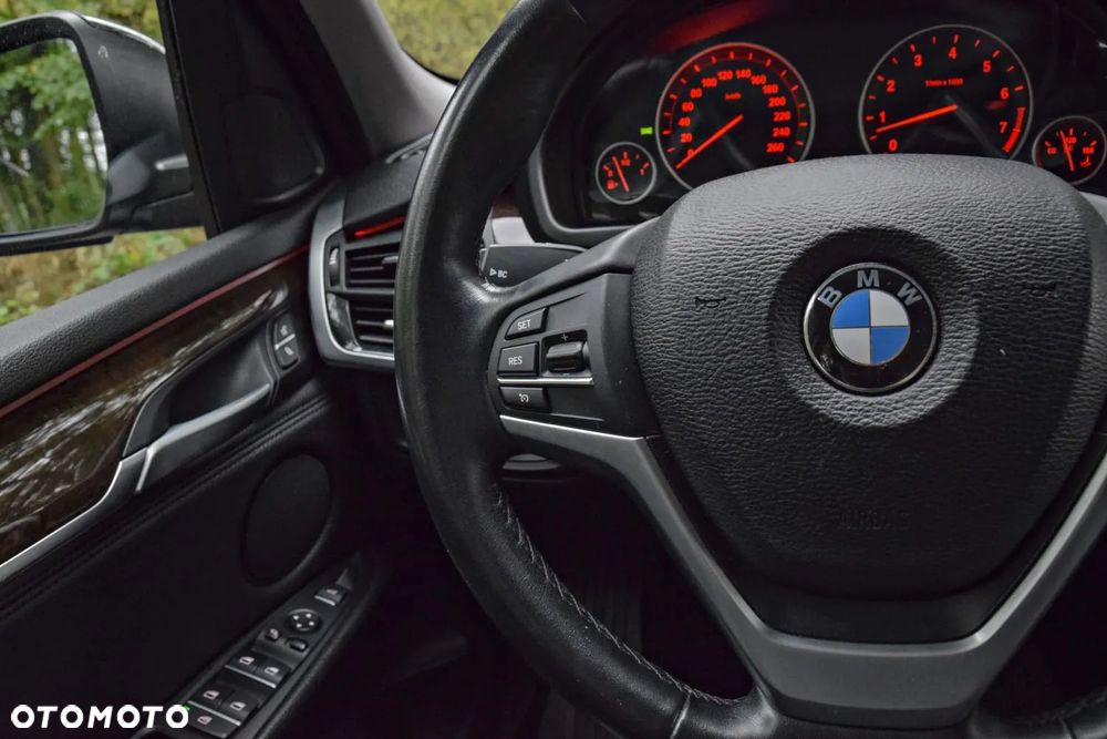 BMW X5 xDrive35i - 13