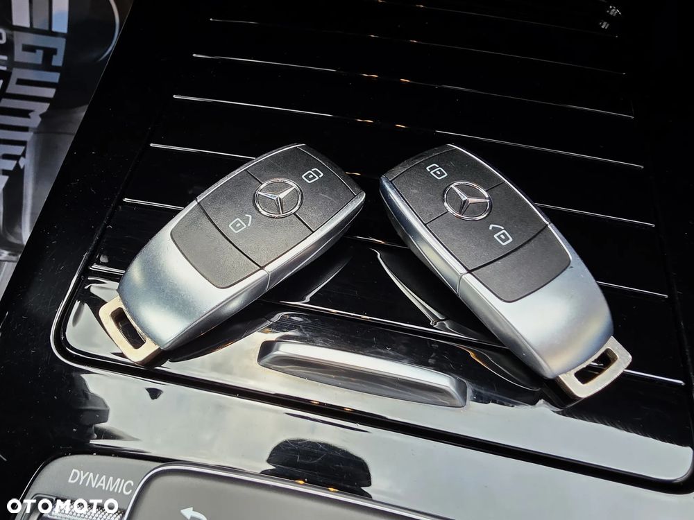 Mercedes-Benz CLA 180 d 8G-DCT - 36