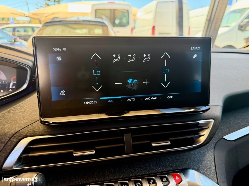 Peugeot 5008 1.5 BlueHDi Allure Pack EAT8 - 11