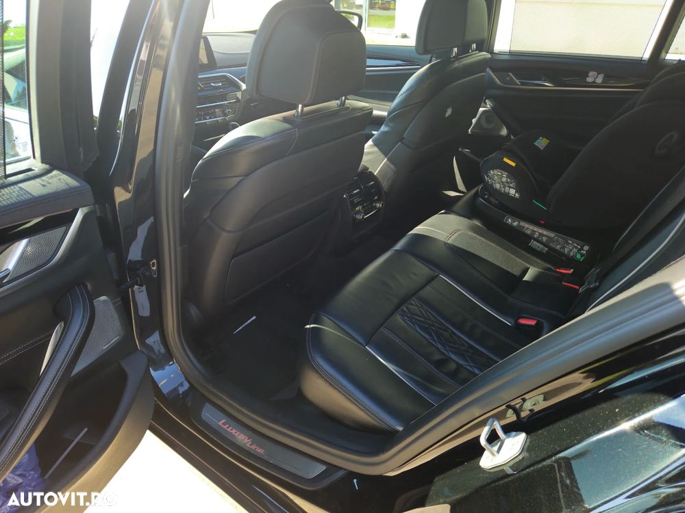 BMW Seria 5 540i xDrive Aut. Luxury Line - 11