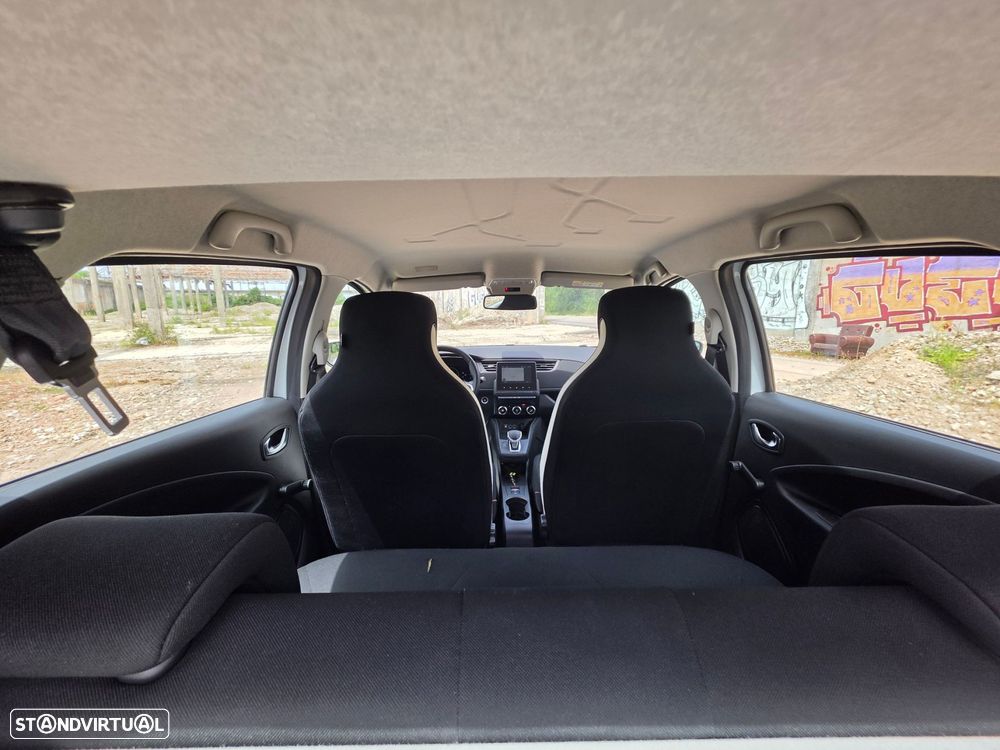 Renault Zoe - 11