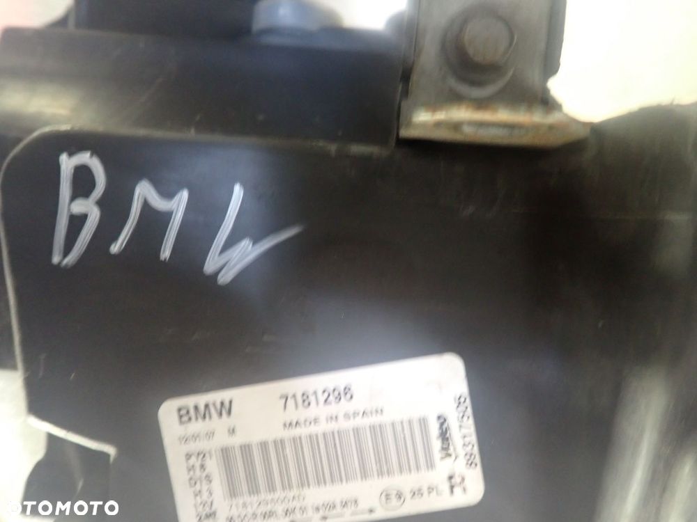 LAMPA PRAWA PRZEDNIA BMW E87 118D - 4