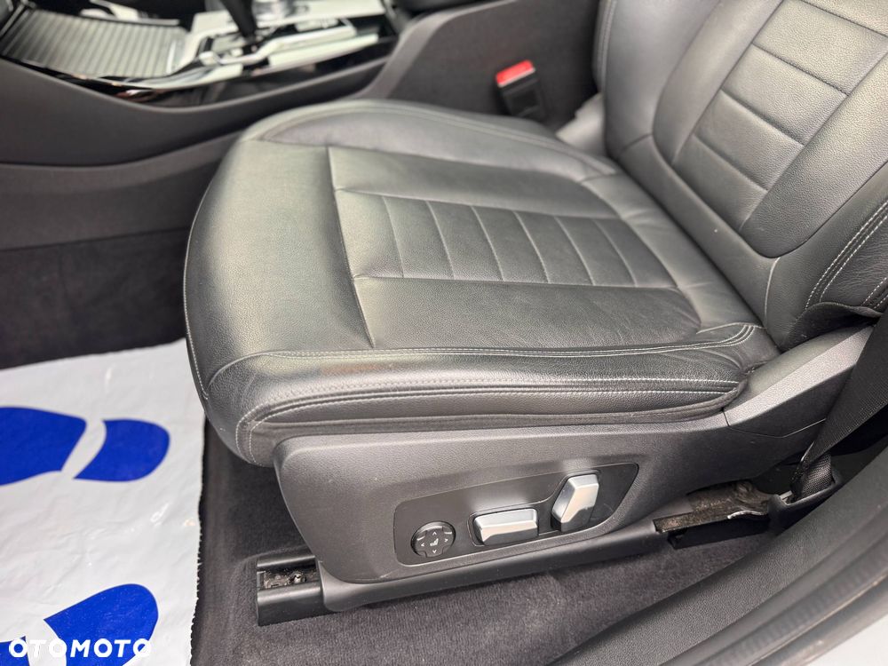 BMW X3 xDrive20i sport - 25