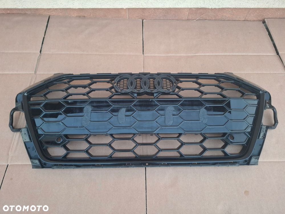 grill atrapa audi a4 s4 b9 8w lift oryginał ładny stan - 1
