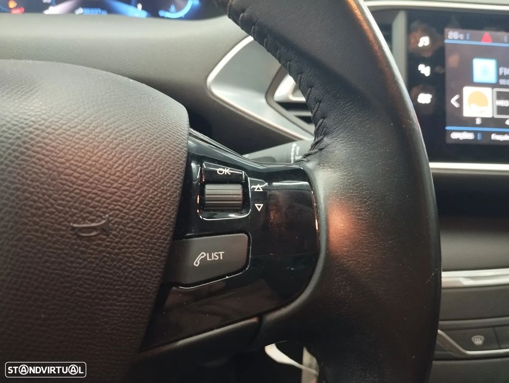 Peugeot 308 1.5 BlueHDi Style - 17