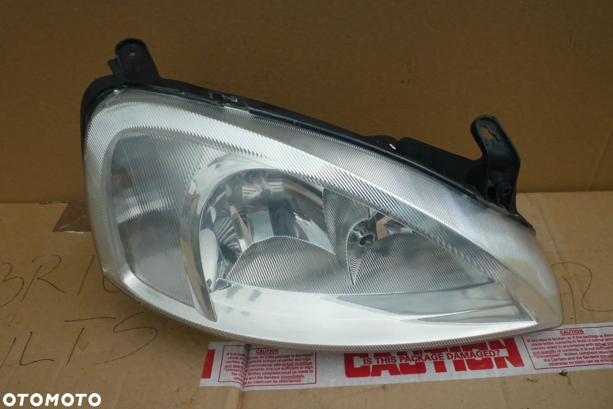 lampa prawa Corsa C Combo C Valeo Europa - 1