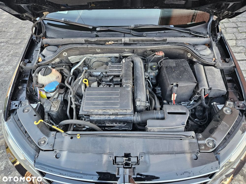 Volkswagen Jetta 1.4 TSI BMT Highline - 20