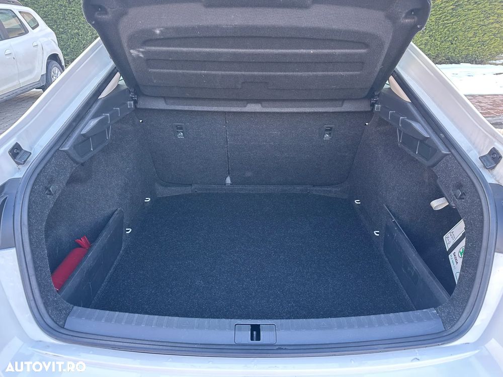 Skoda Octavia 1.5 TSI DSG MHEV Ambition - 39