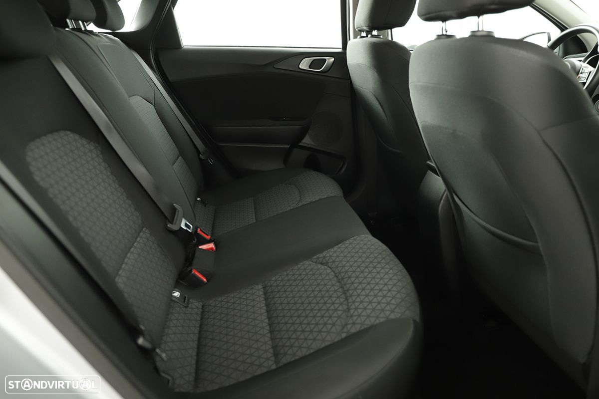 Kia Ceed 1.0 T-GDI Drive - 20