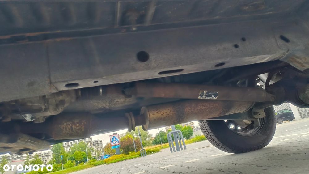 Jeep Cherokee 2.5L CRD Sport - 13