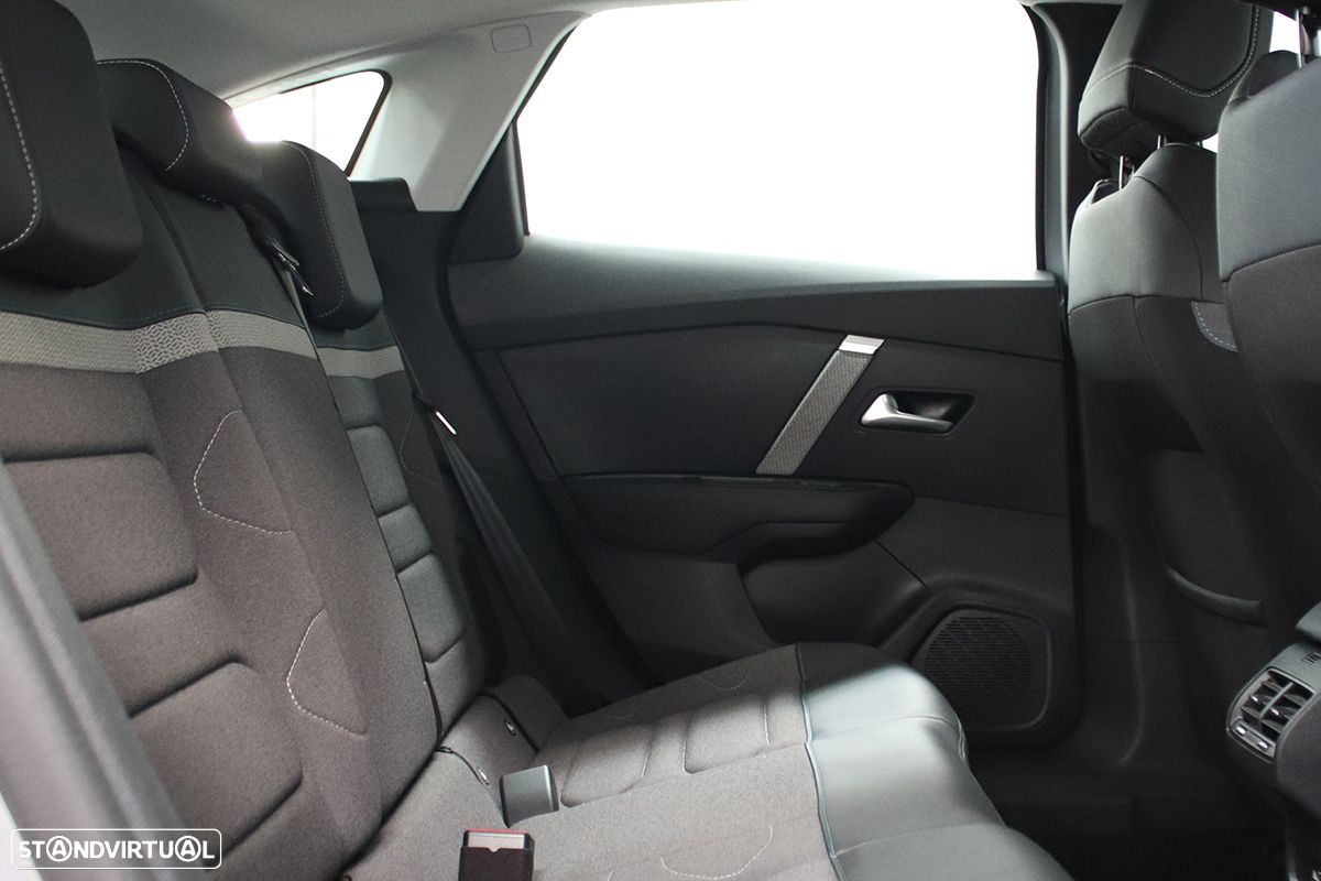 Citroën C4 1.2 PureTech Plus EAT8 - 22