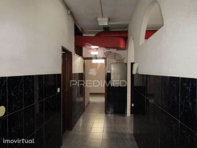 Loja comercial Porto - Grande imagem: 5/9