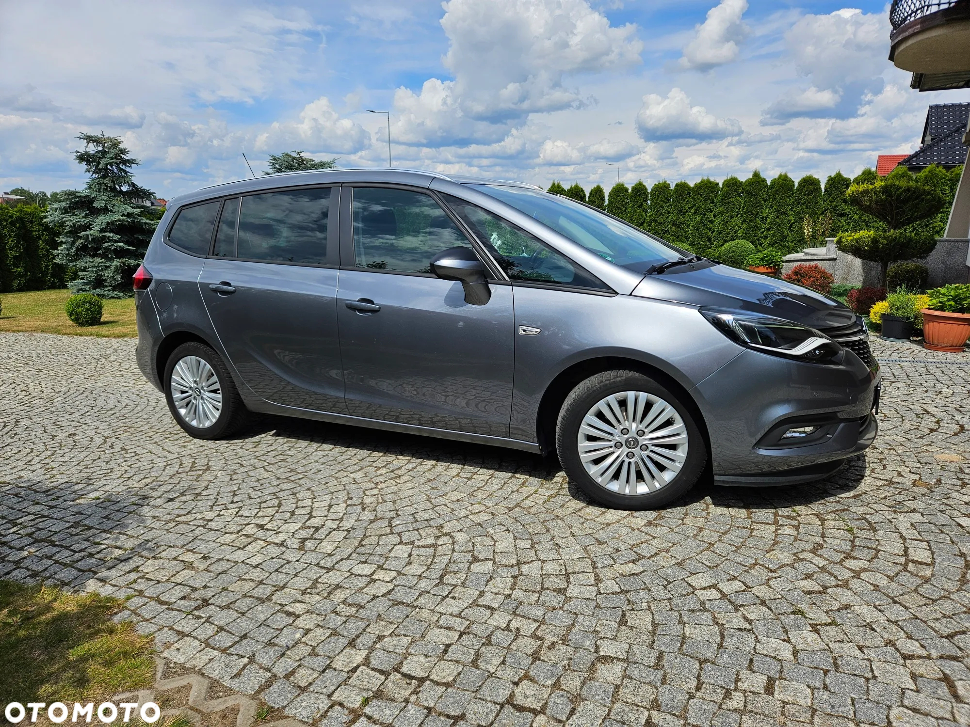 Opel Zafira 1.6 CDTI Elite S&S - 8