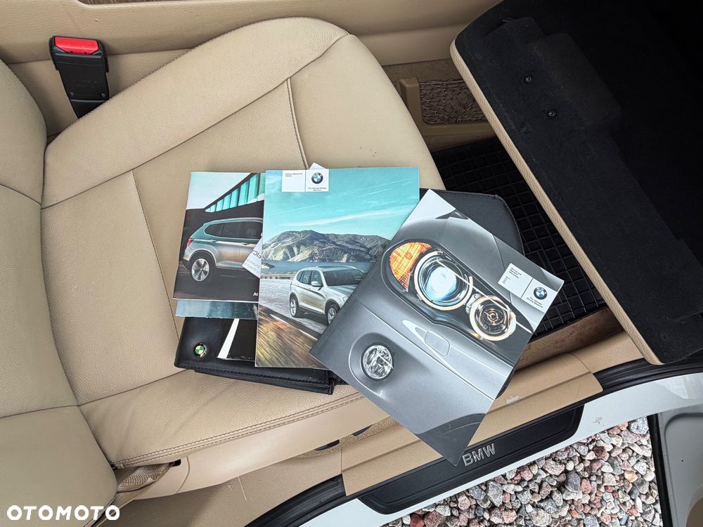 BMW X3 28i xDrive - 16