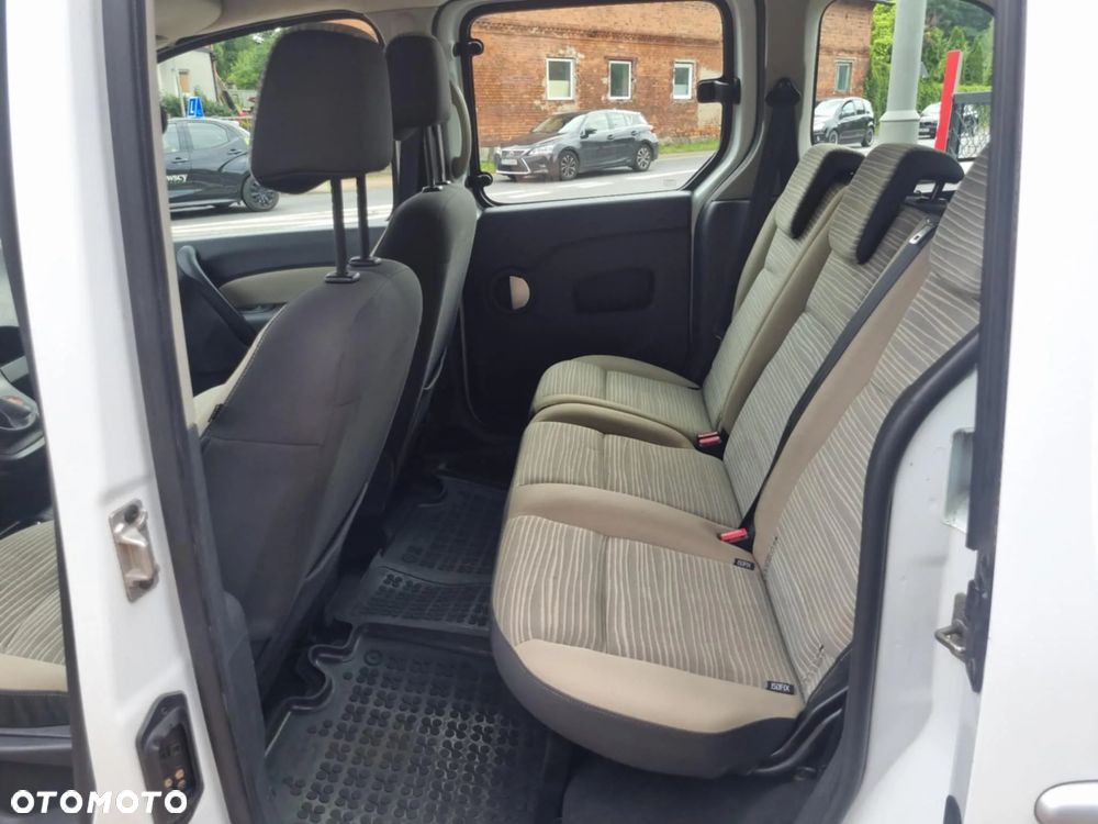 Renault Kangoo 1.6 16V 105 Happy Family - 9