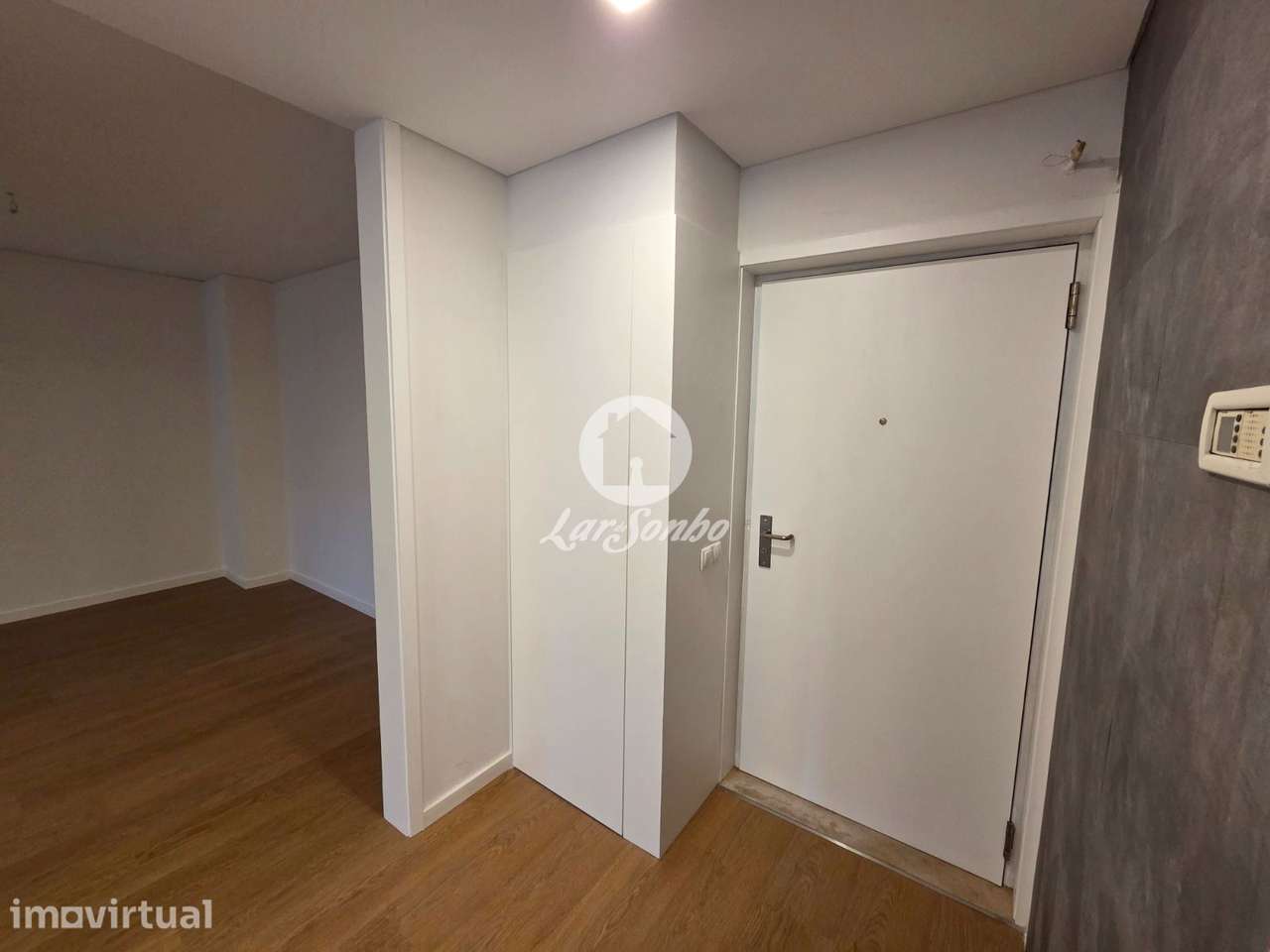 T3 Bastante espaçoso no centro da Maia - Grande imagem: 2/7