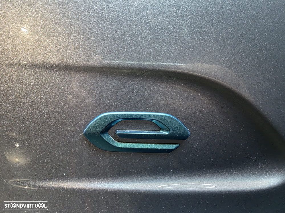 Peugeot e-208 Active Pack - 11