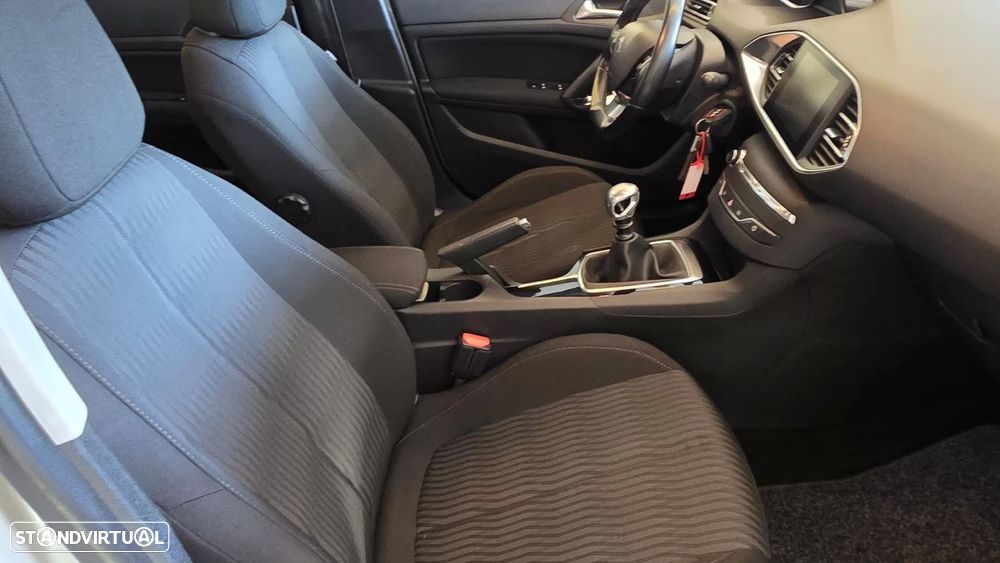 Peugeot 308 SW 1.6 BlueHDi Active - 45