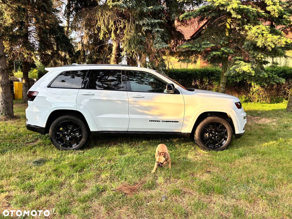 Jeep Grand Cherokee 5.7 V8 HEMI Overland Summit - 8