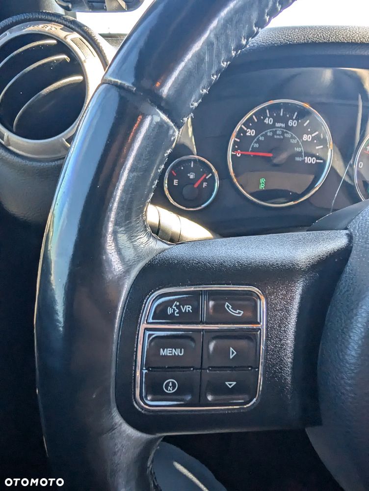 Jeep Wrangler - 20
