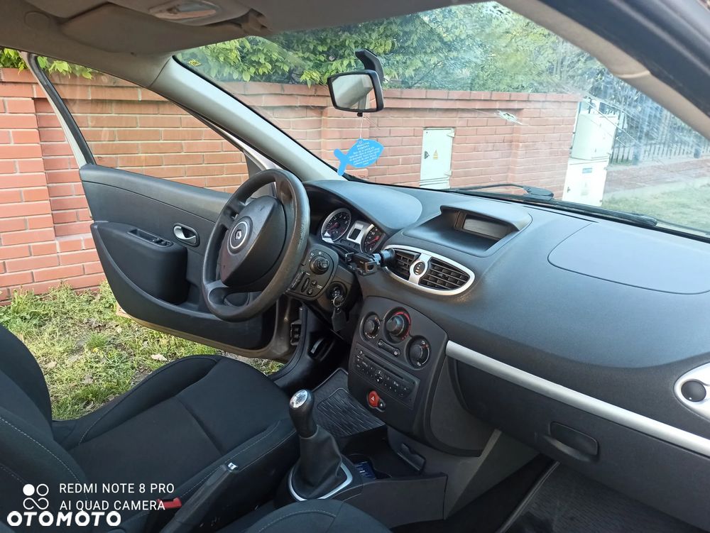 Renault Clio - 5
