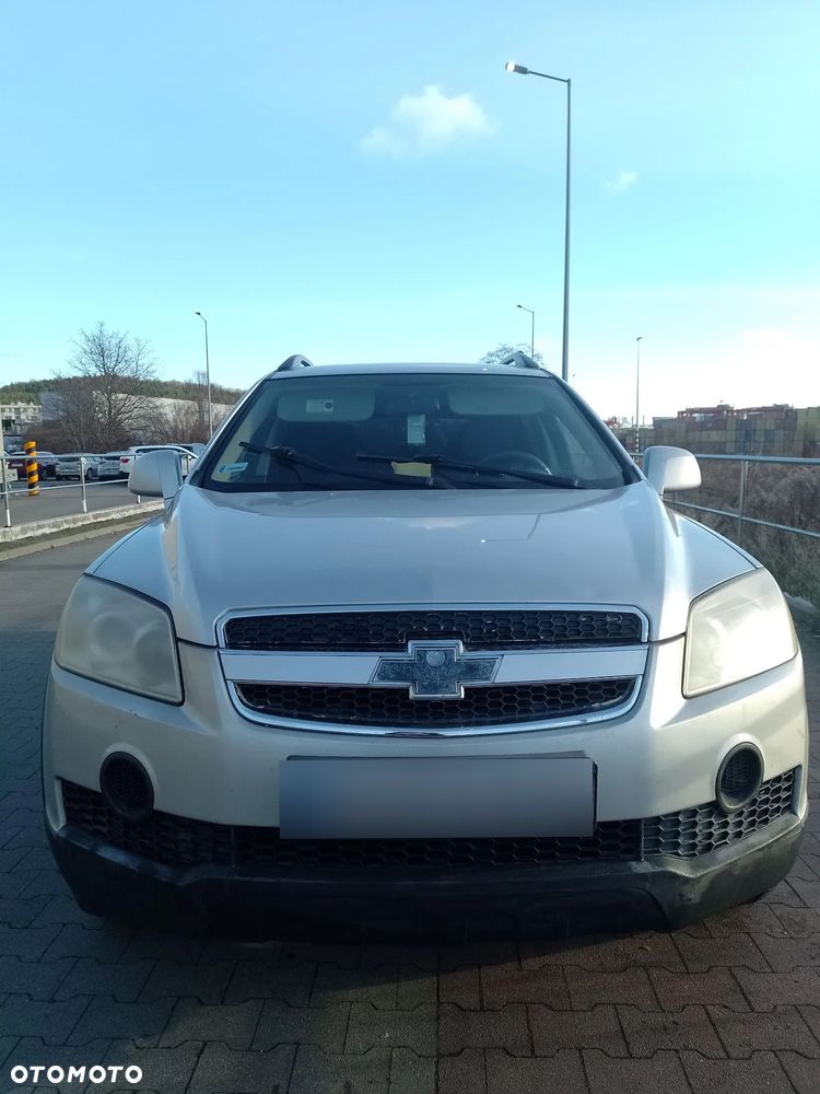 Chevrolet Captiva 2.4 LS 5os - 5