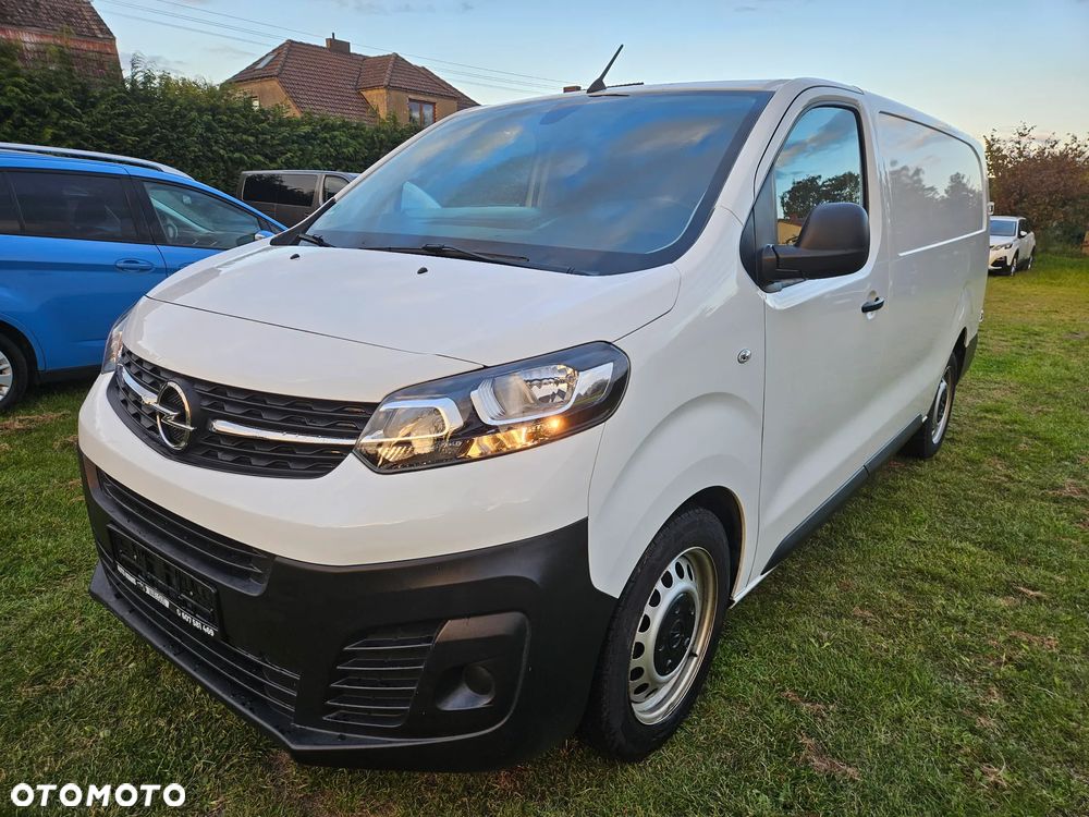 Opel Vivaro - 1