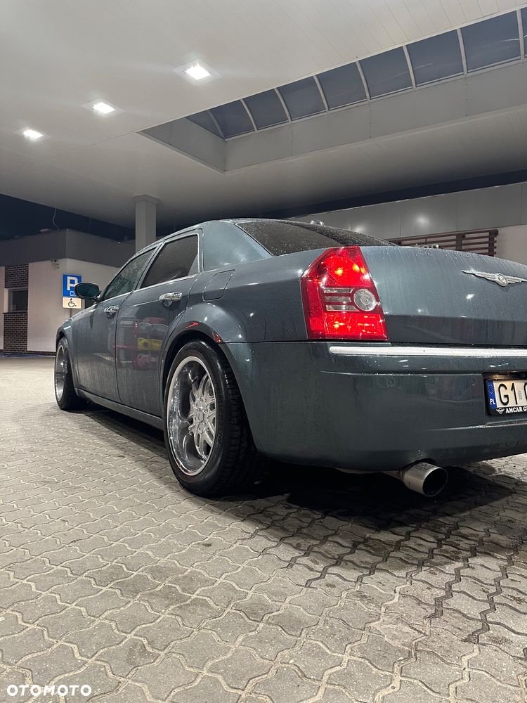 Chrysler 300